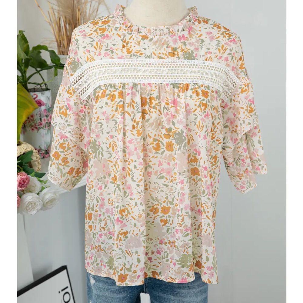 Floral Print Lace + Wide Ruffle Sleeve Blouse